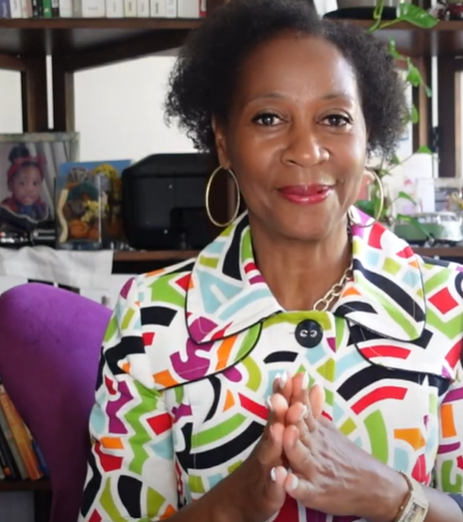 Judith EYA, Émission « Parlons de Livres »